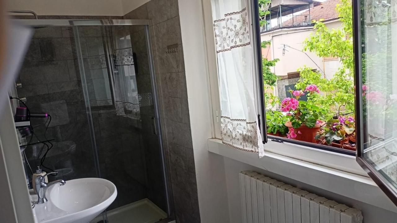 Vialetto V. Pastro 10 Bed & Breakfast Милано Екстериор снимка